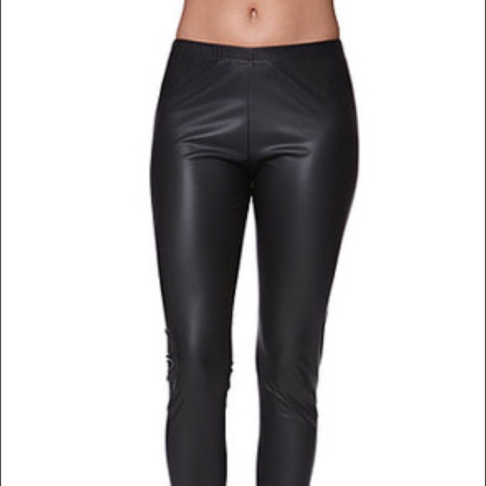 Faux leather leggings